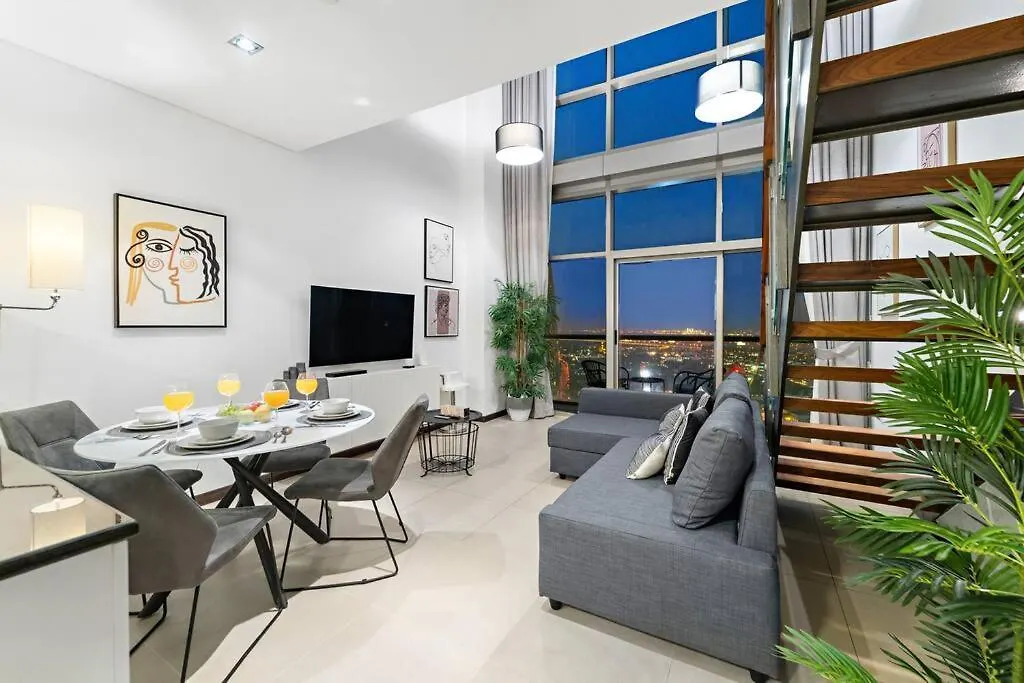 First Class 1Br Sophisticated Duplex Living Dubaj 0*,  Spojené arabské emiráty