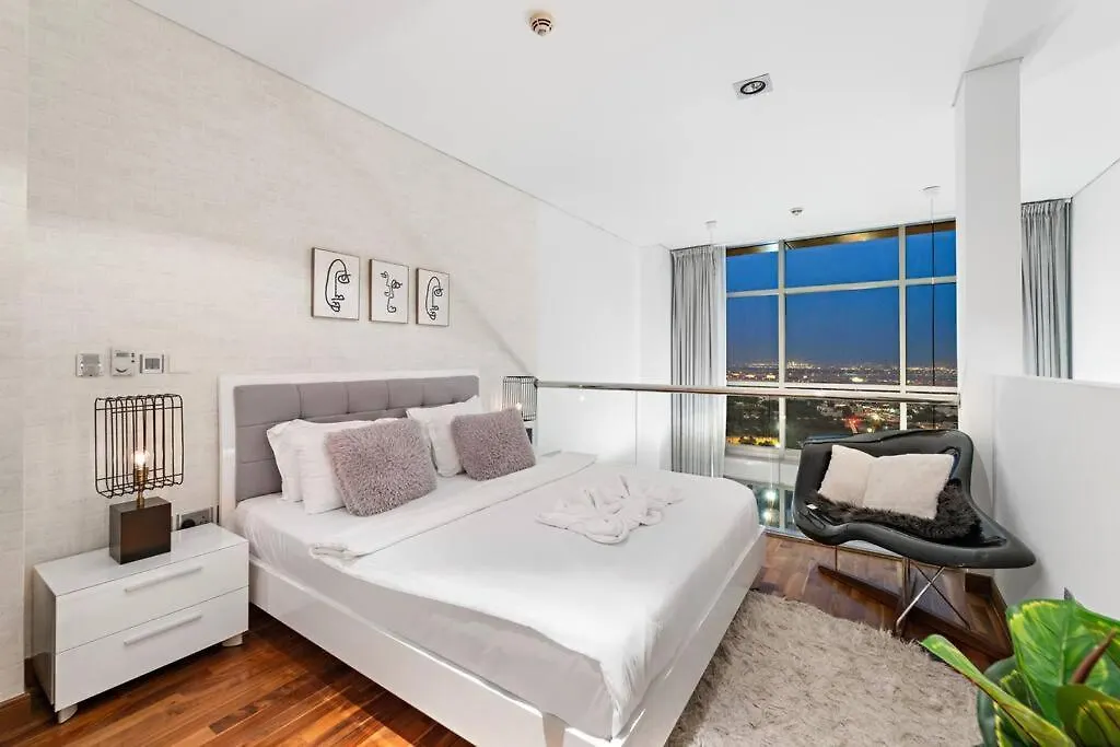 First Class 1Br Sophisticated Duplex Living Dubaj Apartmán