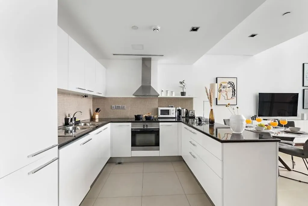 First Class 1Br Sophisticated Duplex Living Dubaj